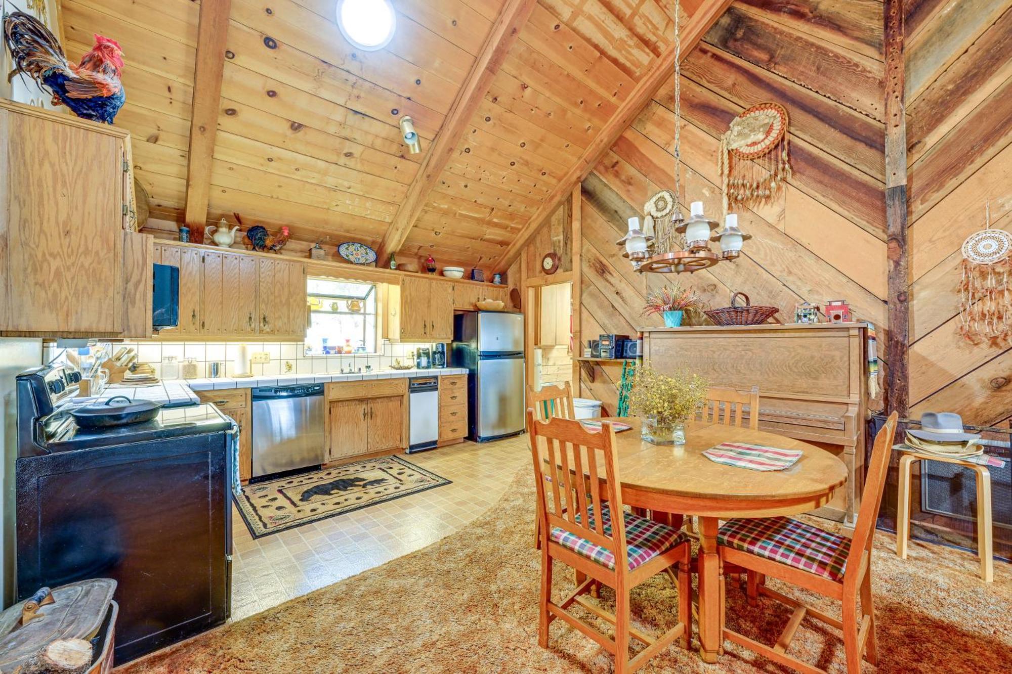 Cozy Family-Friendly Badger Retreat With Fireplace! Buitenkant foto